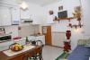 GARDENIA: CUCINA ATTREZZATA CON MICROONDE