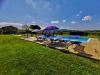Agriturismo Torgiano con bellissima piscina