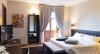 Camera classic con grande specchio hotel5stelle Perugia