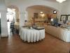 Abbondante colazione nel resort vicino Nuoro