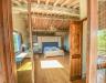 suite con idromassaggio, camino, vista lago