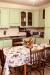 Grande cucina con Lavostoviglie e Cucina a Legna