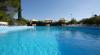 Piscina uso esclusivo degli ospiti