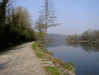 Rilassante passeggiate lungo il fiume Adda