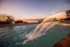 piscina a sfioro con vista sul lago trasimeno