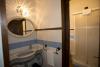 Bagno privato camera con ampio box doccia