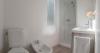 Bagno camera Deluxe con ampio box doccia