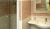 Bagno con doccia hotel a capo rizzuto