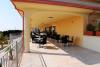 Area esterna ideale per colazione hotel a Diamante