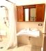 Bagno privato con doccia in casa-vacanza a Trecastagni