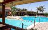 Ampia piscina zona acqua bassa Resort Porto-cesareo
