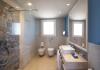 bagno attrezzato con box doccia Badesi-village Sardegna