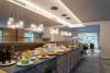 Buffet della prima colazione dolce e salata