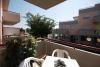 Balcone attrezzato con Tavolo e sedie