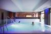 Piscina interna riscaldata con idromassaggio hotel4stelle Manfredonia