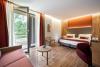 Ampia camera familiare con balcone