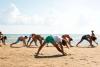 Ginnastica in riva al mare di Vieste