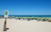 Spiaggia privata a 30 mt dall'hotel 