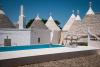 Piscina: Casa Vacanza nei Trulli