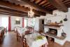 Sala Colazioni in agriturismo con appartamenti