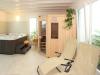 centro benessere con sauna e idromassaggio