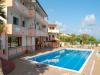 Piscina in Resort 3 stelle a Parghelia