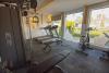 Palestra attrezza a e zona benessere in villaggio