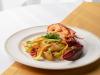 Cucina tipica di pesce del ristorante interno