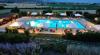 Piscina e solarium panoramico