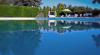 Piscina all'aperto con sdraio Le Tenute
