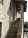 Appartamenti con cortile e portico