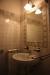 Dettaglio bagno in camera