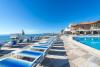 Piscina con acqua di mare