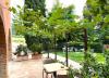 Giardino esterno arredato appartamenti-vacanze Chiusi