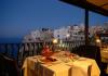 Low Cost Seaside Hotels and Inexpensive Restaurants