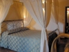 Rooms with canopybed in tuscany