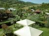 Giardino con gazebo