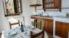 Cucina completamente accessoriata