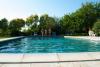 Piscina con Ombrelloni-Lettini ad Asciano