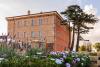 Villa con appartamenti ideale per coppie e famiglie