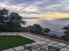 Terrazza con vista  sul mare attrezzata 