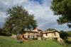 Casale con giochi bambini vicino Todi