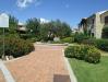 appartamenti-2-4-persone-portosanpaolo-costasmeralda-sardegna-giardino-cucina