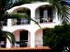 Camera di Hotel con balcone con Piscina