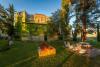 Giardino Attrezzato con Barbecue in Appartamenti-Vacanza di Lusso