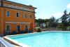Area relax con piscina 