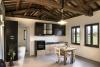 Agriturismo con cucina living moderna ed attrezzata