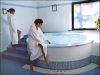 Hotel with Jacuzzi tub