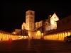 Basilica San Francesco di Assisi, vista di notte