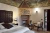 Camera superior con camino resort 5stelle Perugia